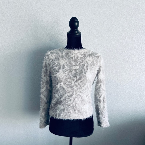 Nic+Zoe feather fuzzy sweater - Picture 3 of 4